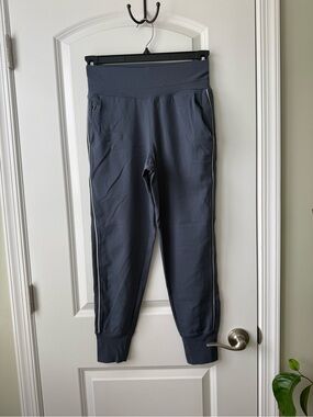 Athleta Venice High Rise Track Stripe Jogger in Blue/ Grey